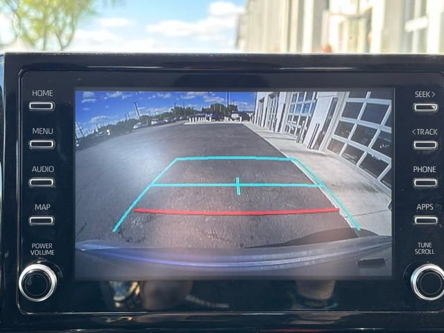 Used 2020 Toyota Corolla LE FWD image 12