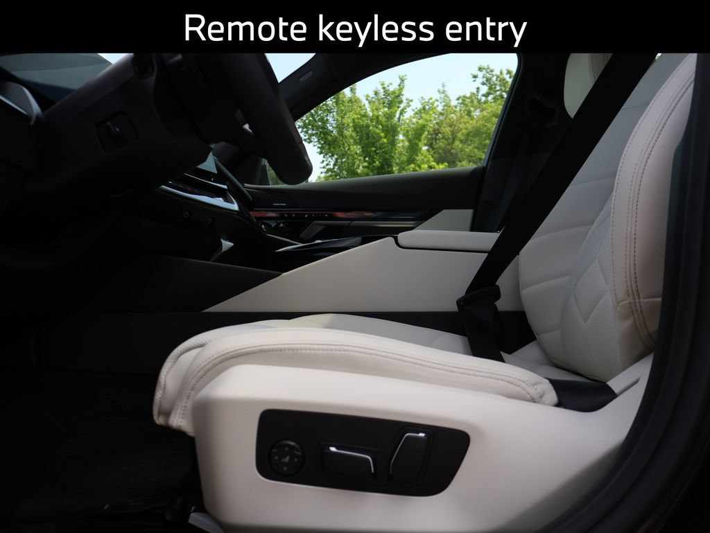 New 2027 BMW 530i xDrive w/ M Sport Package AWD/4WD image 11