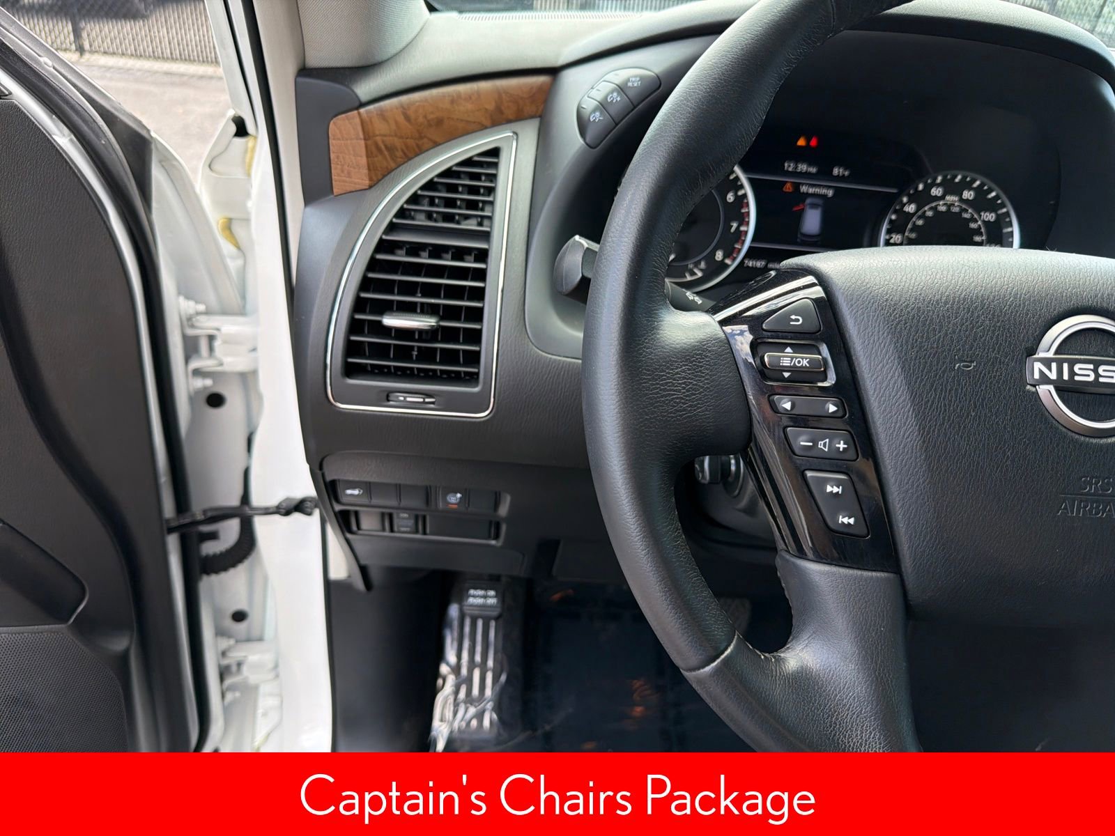 Used 2022 Nissan Armada SL w/ Captain's Chairs Package image 16