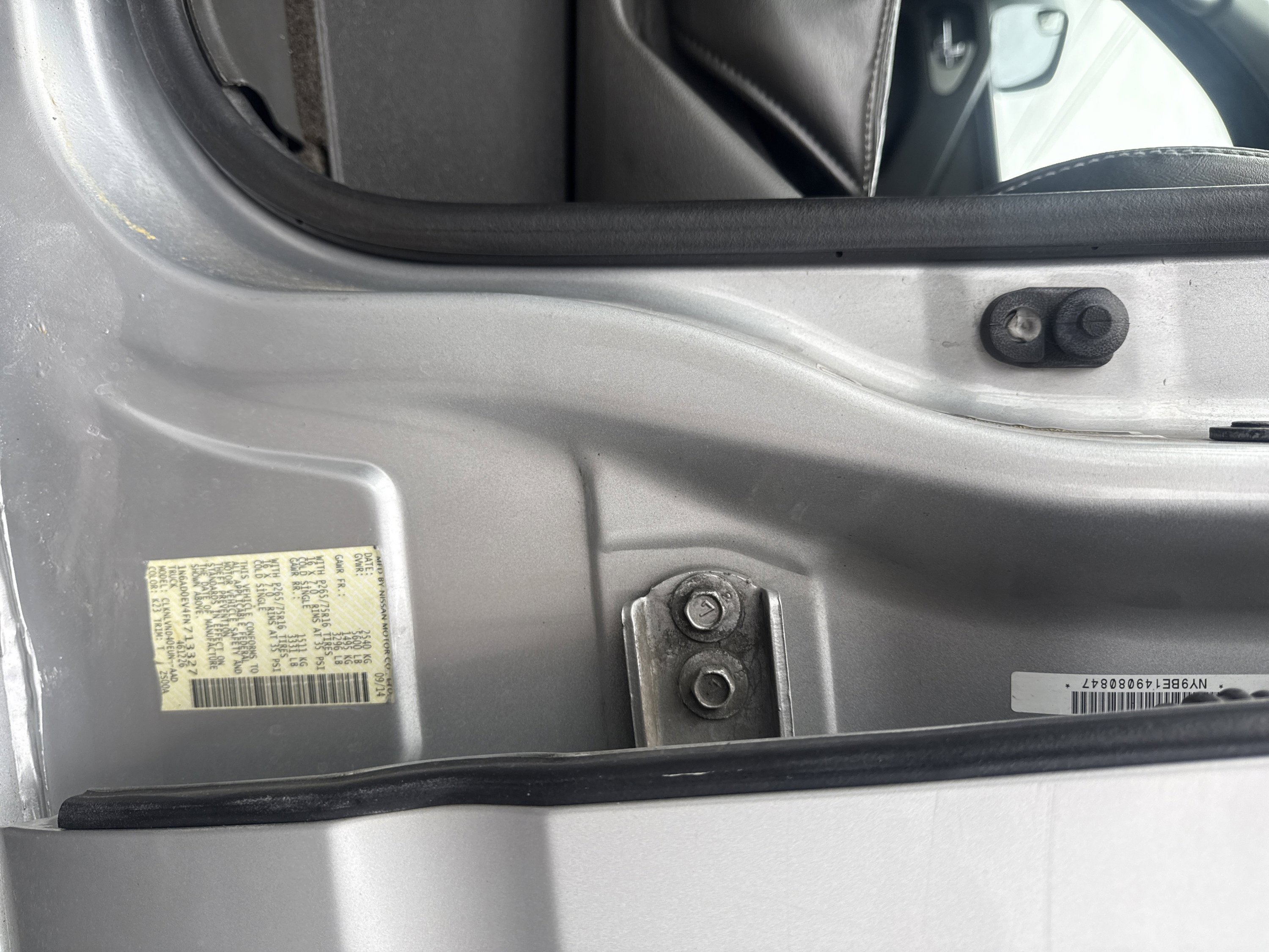Used 2015 Nissan Frontier PRO-4X w/ Pro-4x Luxury Package AWD/4WD image 14