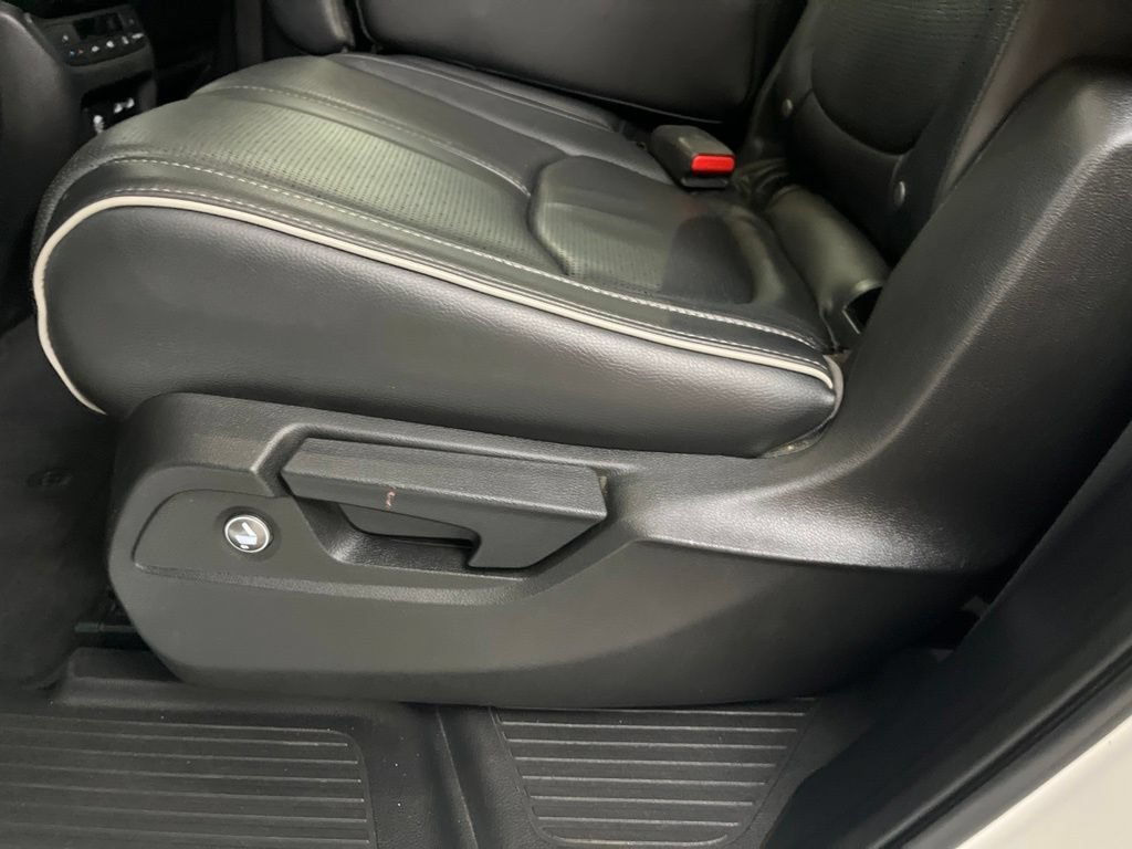 Used 2023 Honda Pilot Elite image 60