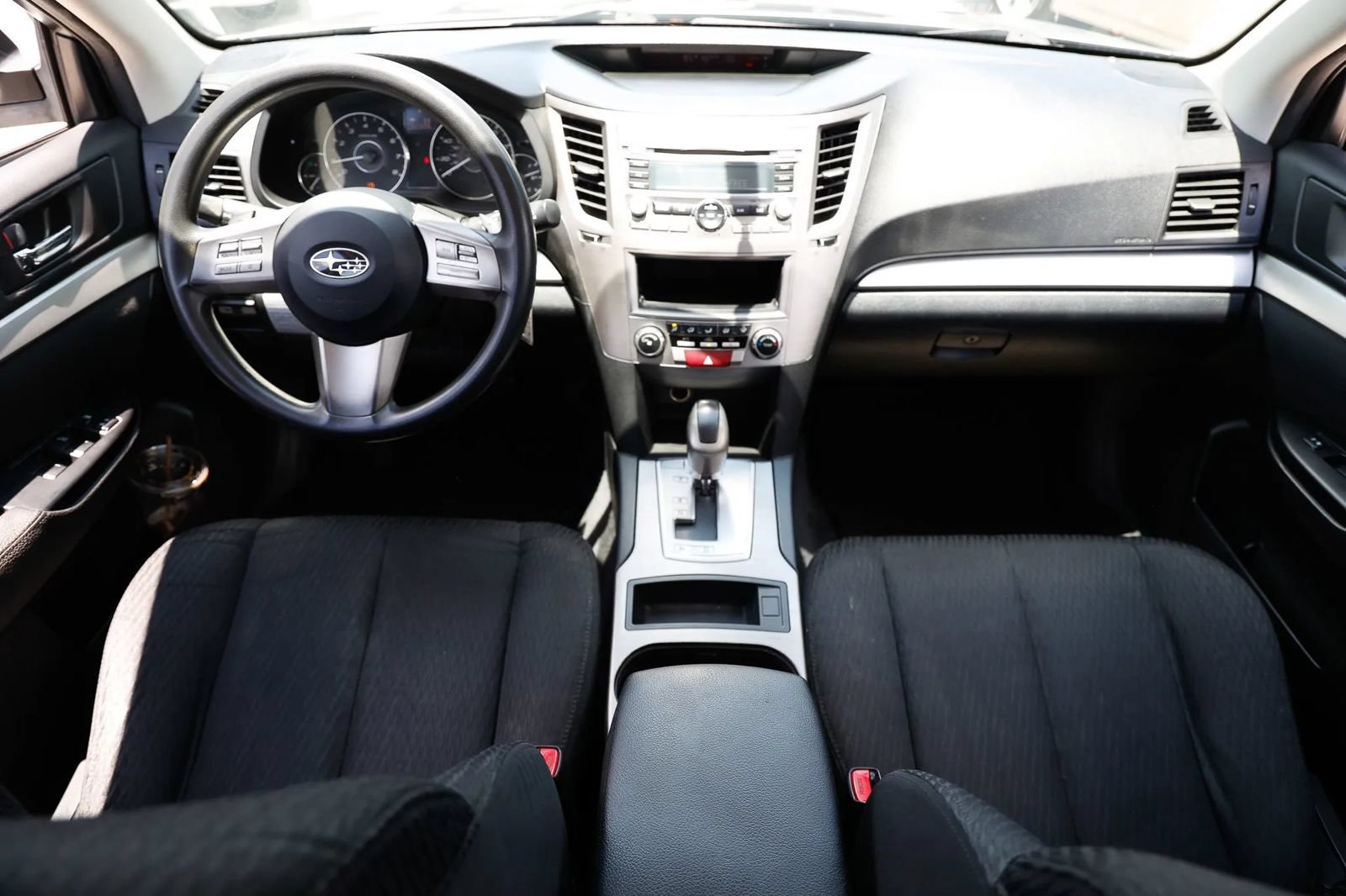 Used 2011 Subaru Outback 2.5i AWD/4WD image 2