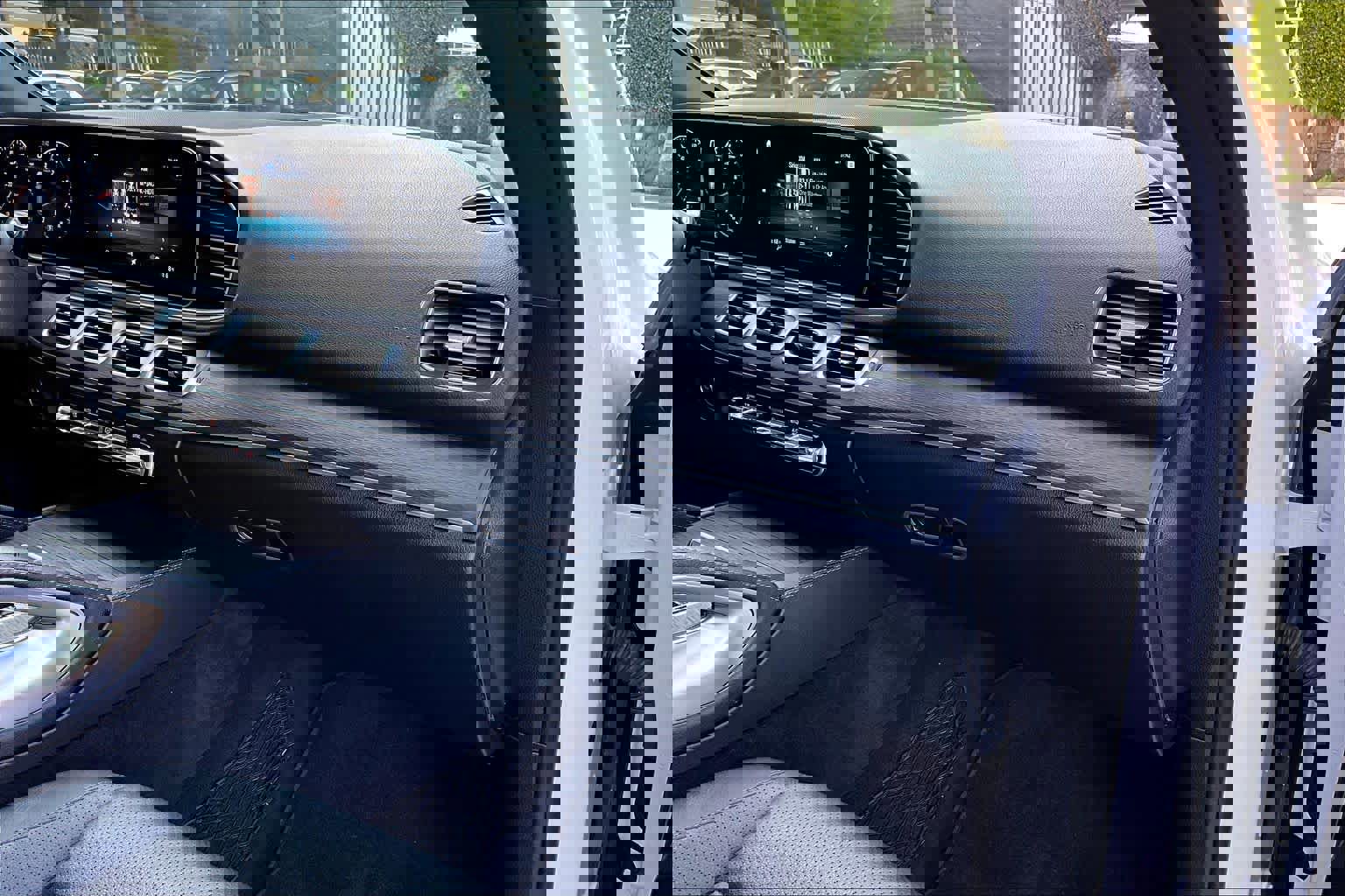 Used 2020 Mercedes-Benz GLE 350 image 18