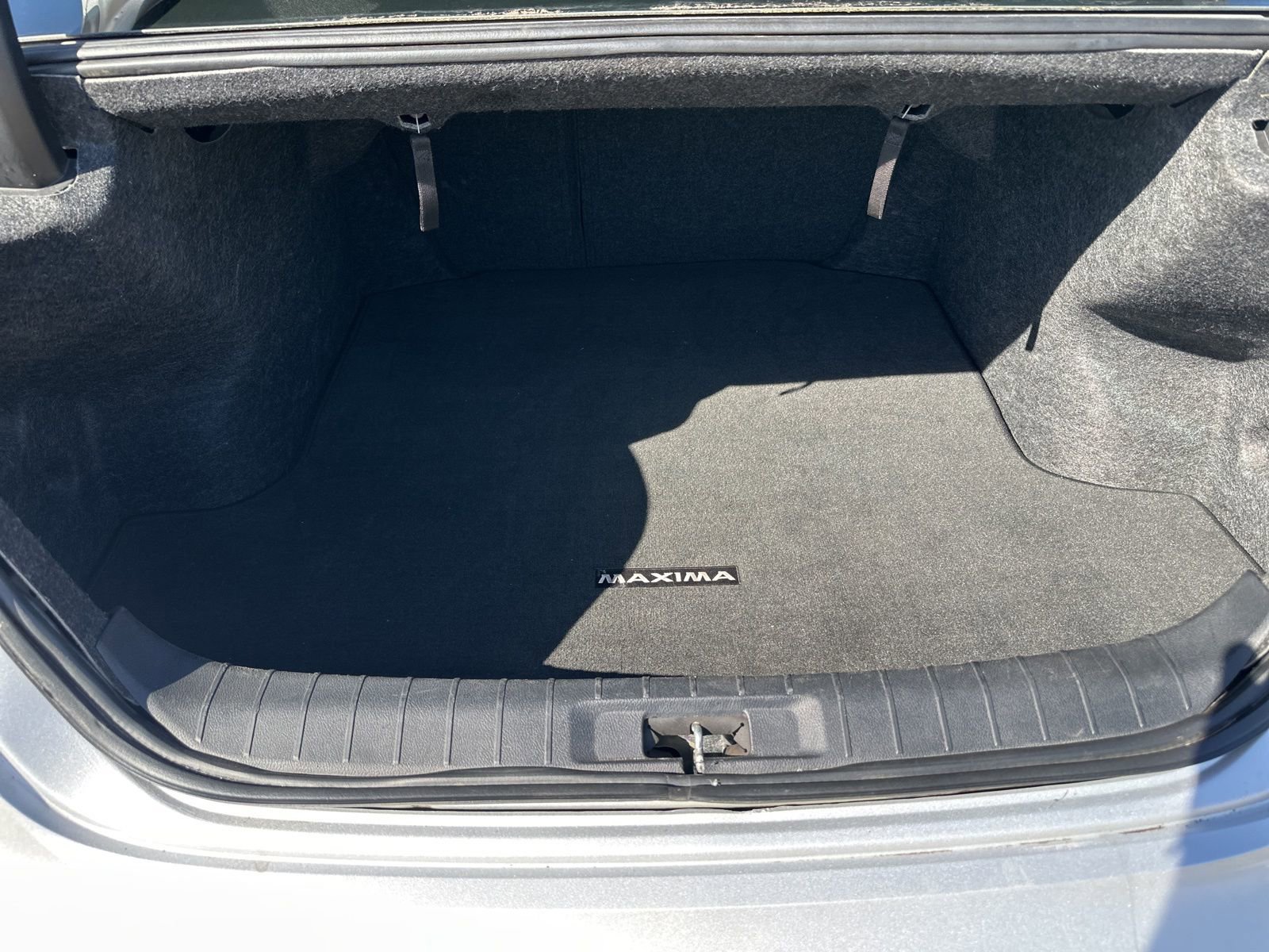 Used 2017 Nissan Maxima 3.5 SV image 5