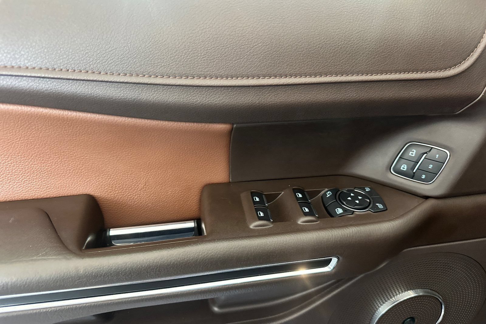 Used 2022 Ford Expedition Max King Ranch AWD/4WD image 10