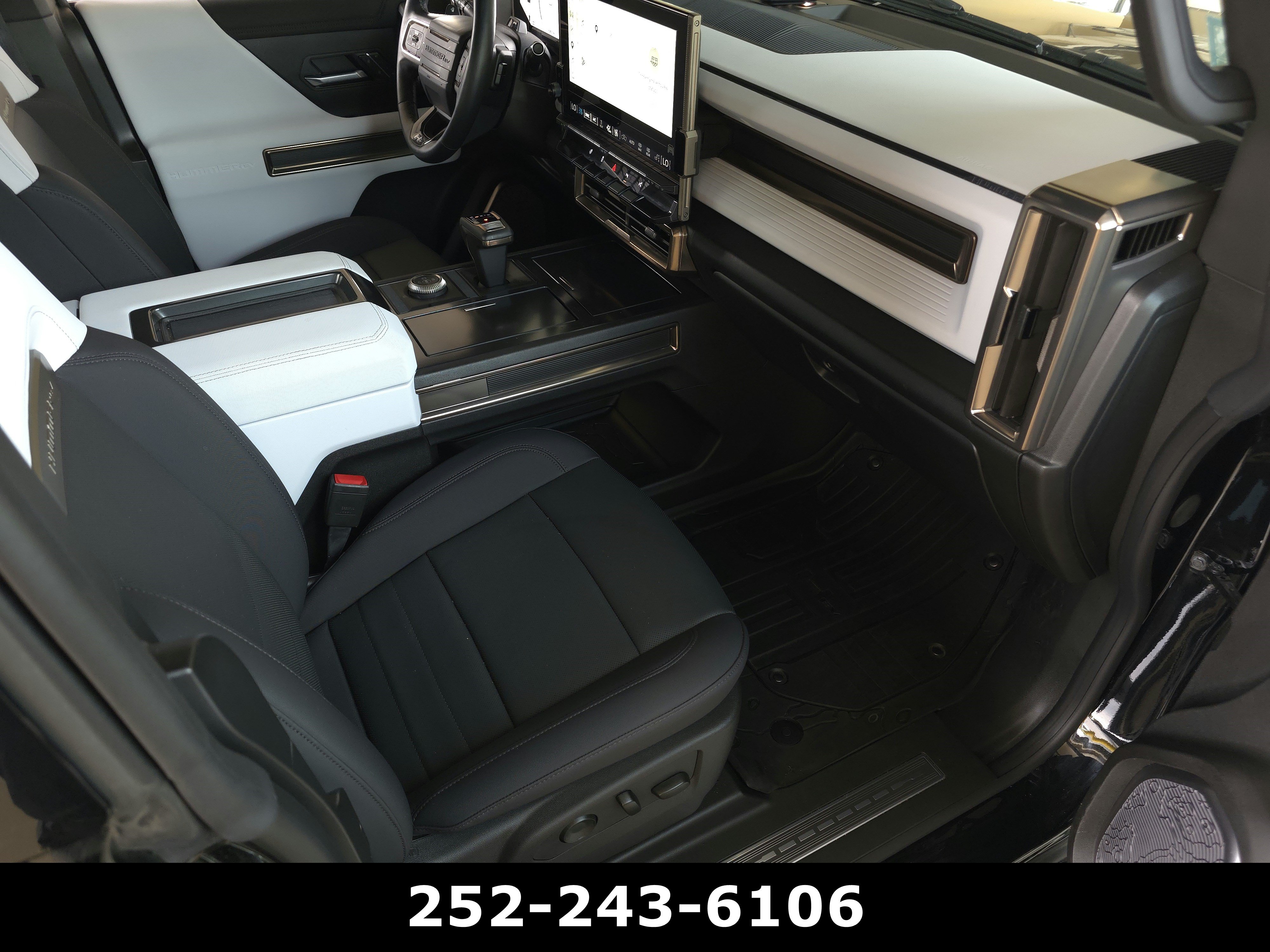 Used 2025 GMC Hummer EV 3X AWD/4WD image 49