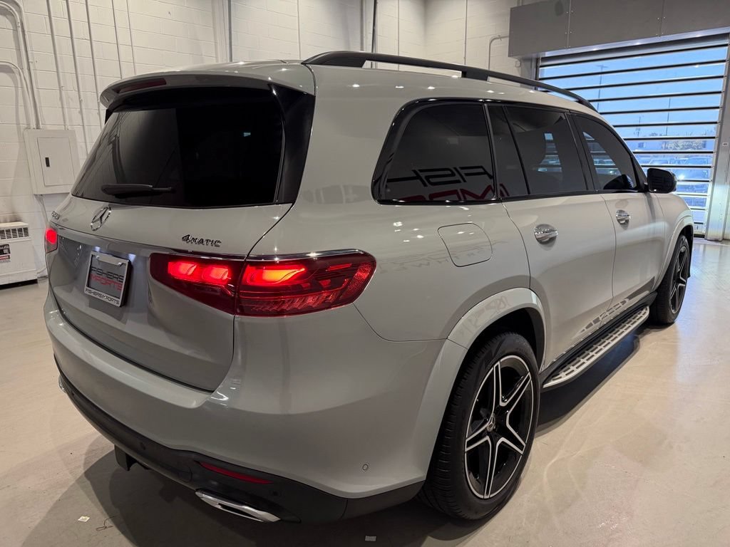Used 2025 Mercedes-Benz GLS 450 4MATIC w/ AMG Line Exterior image 10