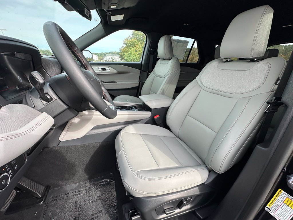 New 2027 Ford Explorer Active w/ Active Comfort Package AWD/4WD image 16