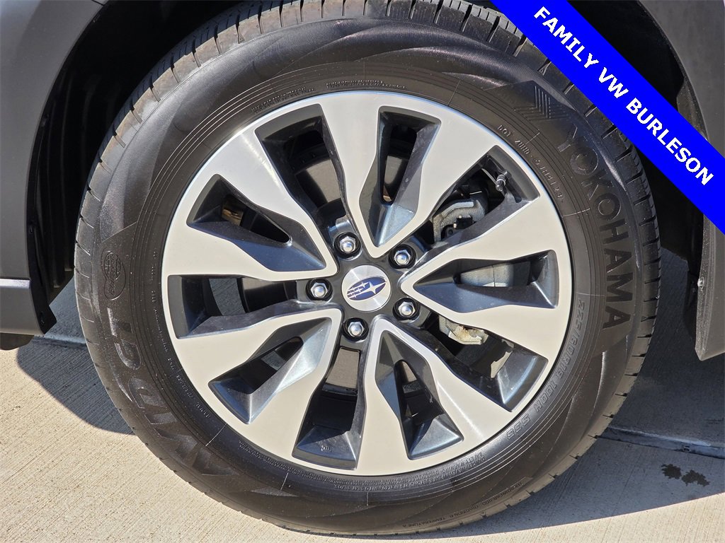 Used 2024 Subaru Outback Touring w/ Popular Package #2 image 10