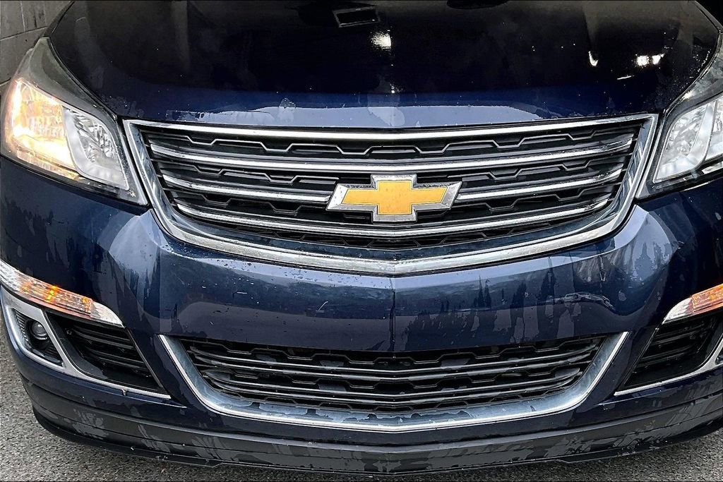 Used 2017 Chevrolet Traverse LT AWD/4WD image 30