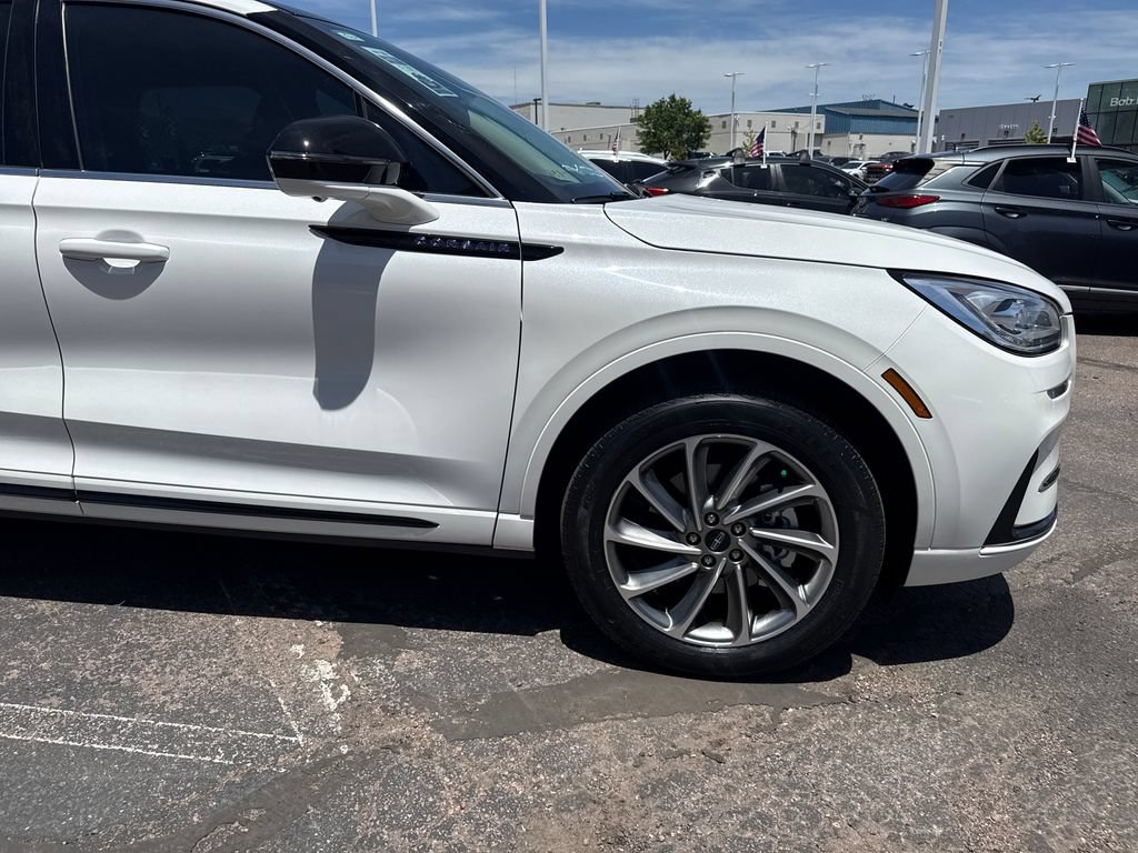 Certified 2025 Lincoln Corsair Grand Touring w/ Equipment Group 301A AWD/4WD image 34