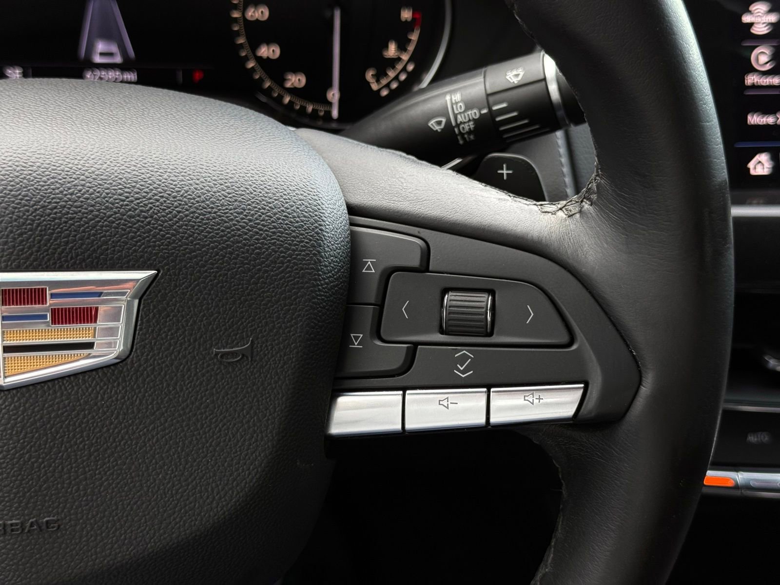 Used 2023 Cadillac CT5 Luxury RWD image 35