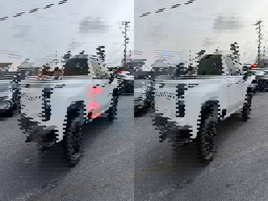 New 2026 Chevrolet Silverado 2500 Custom w/ Custom Value Package image 5