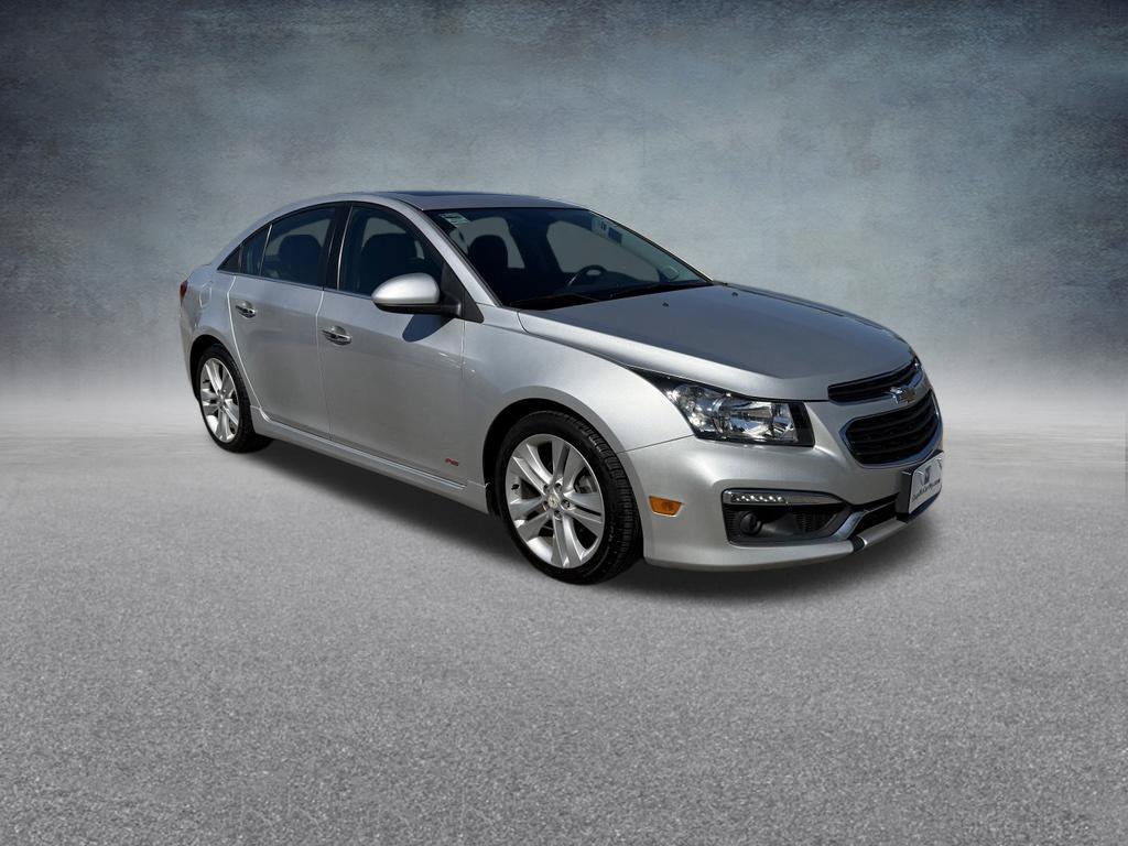 Used 2015 Chevrolet Cruze LTZ w/ Sun, Sound and Sport Package FWD image 8