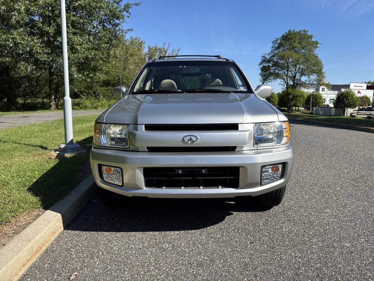 Used 2002 INFINITI QX4 4WD image 5