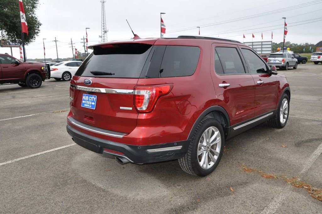 Used 2018 Ford Explorer Limited w/ Equipment Group 301A image 5