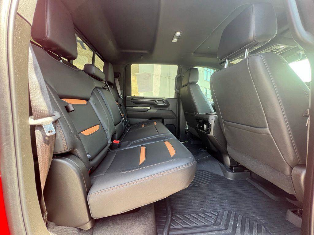 Used 2024 GMC Sierra 2500 AT4 w/ AT4 Preferred Package image 20