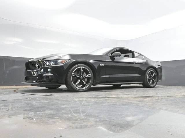 Used 2016 Ford Mustang GT Premium w/ Equipment Group 401A RWD image 47