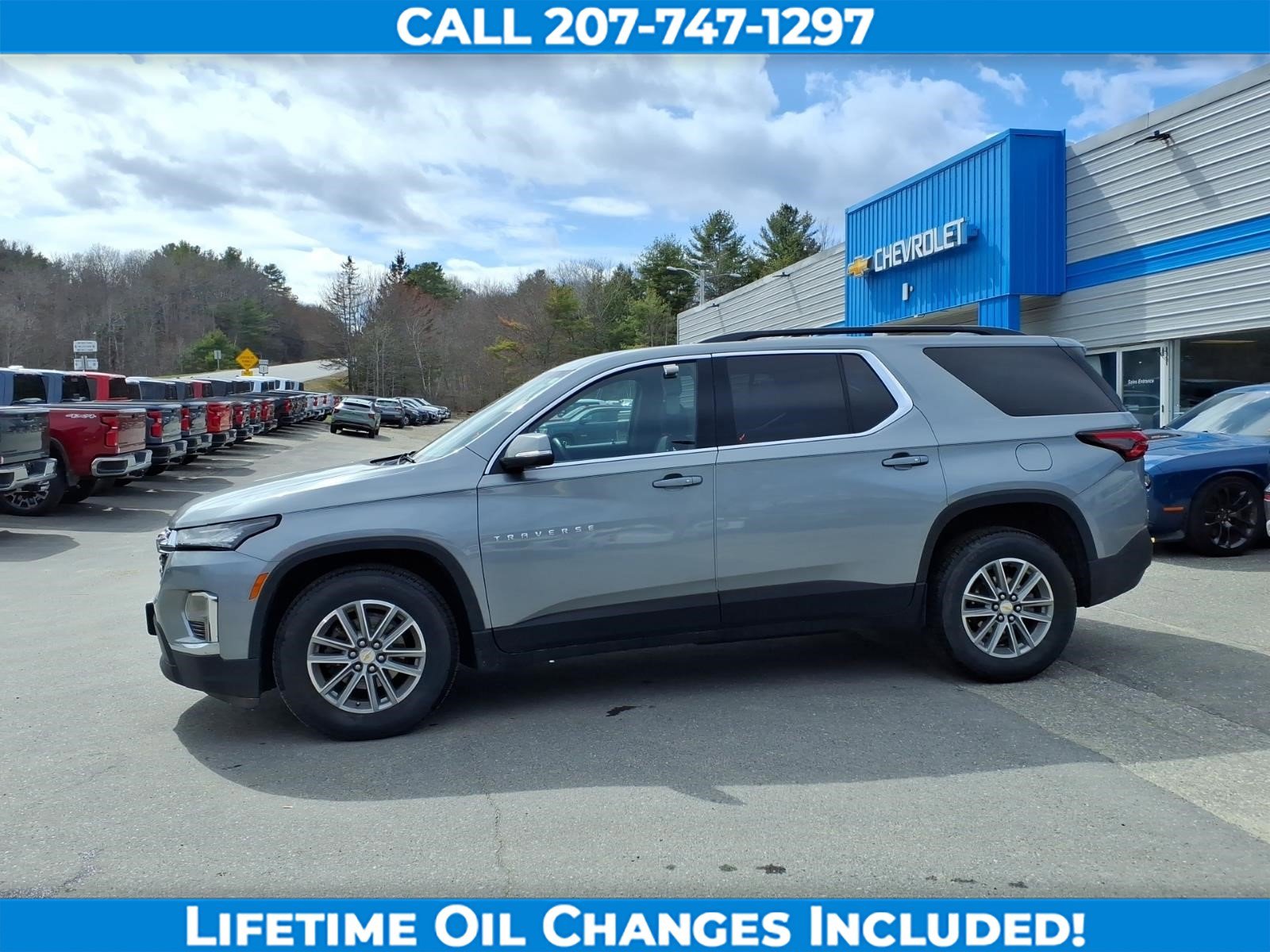 Used 2023 Chevrolet Traverse LT AWD/4WD image 8