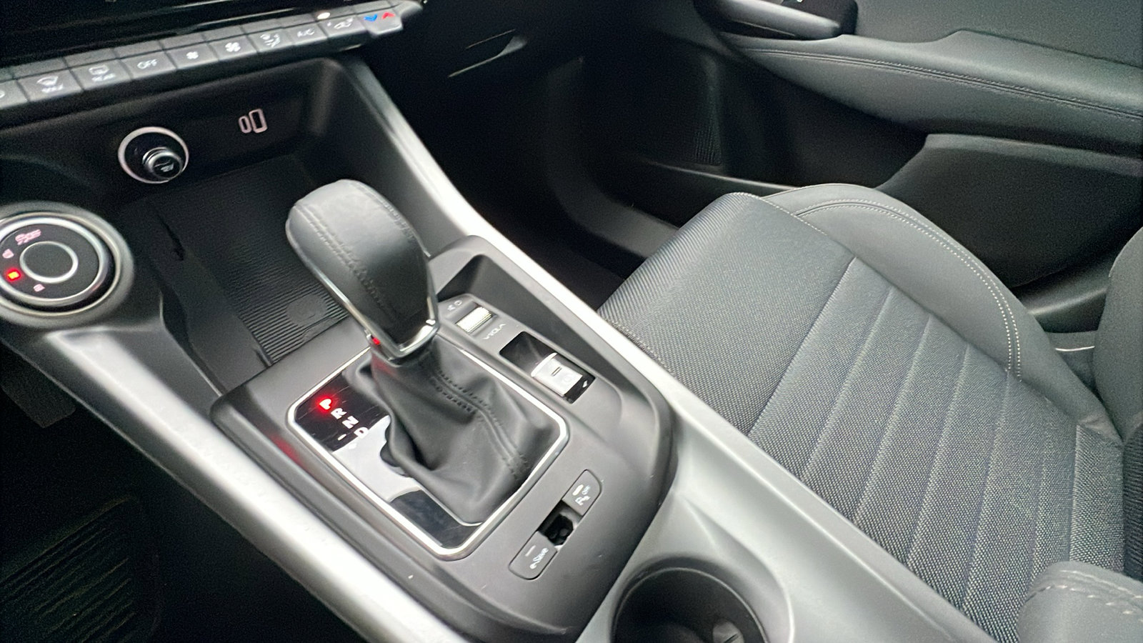 Used 2024 Alfa Romeo Tonale Ti image 31