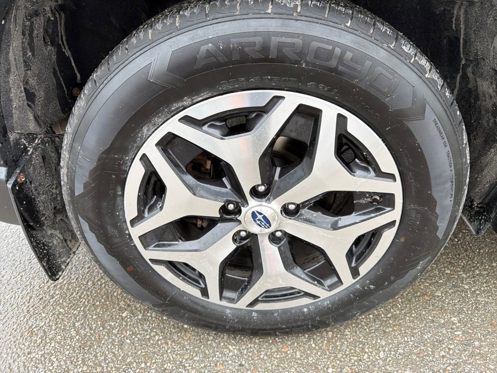 Certified 2023 Subaru Forester Premium image 17