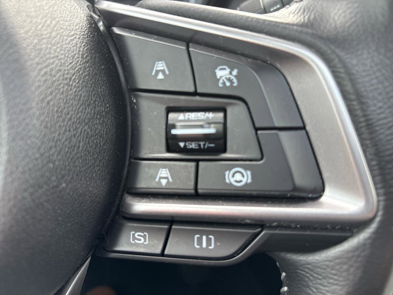 Used 2022 Subaru Forester Premium image 13