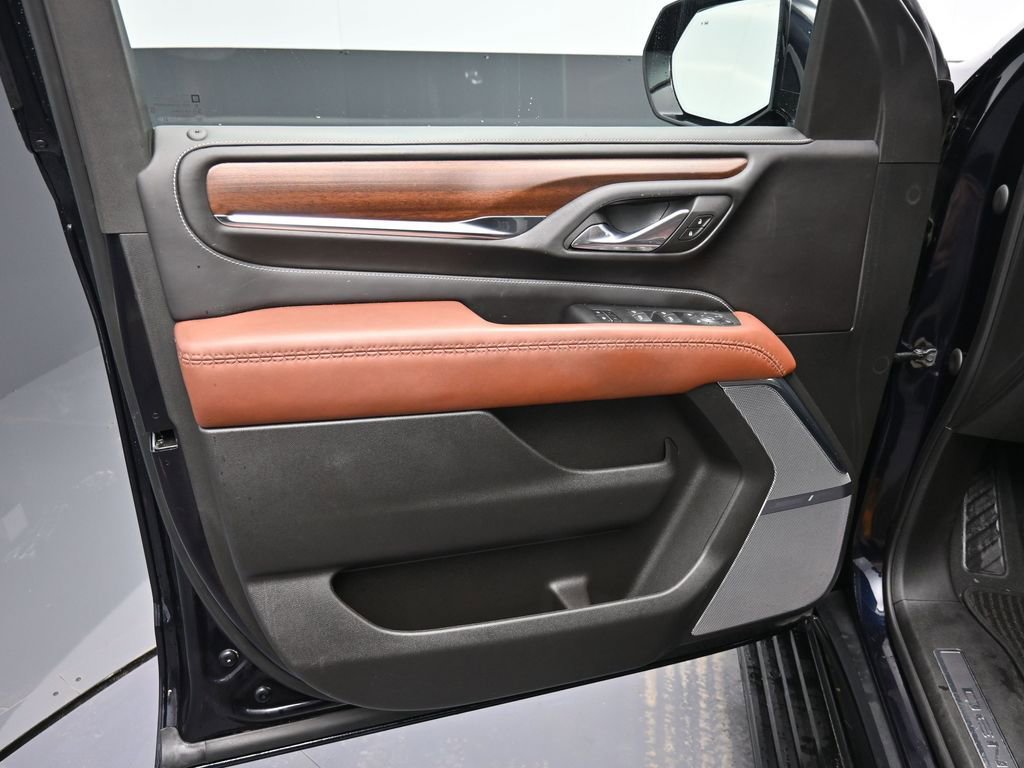 Used 2023 GMC Yukon XL Denali Ultimate image 20