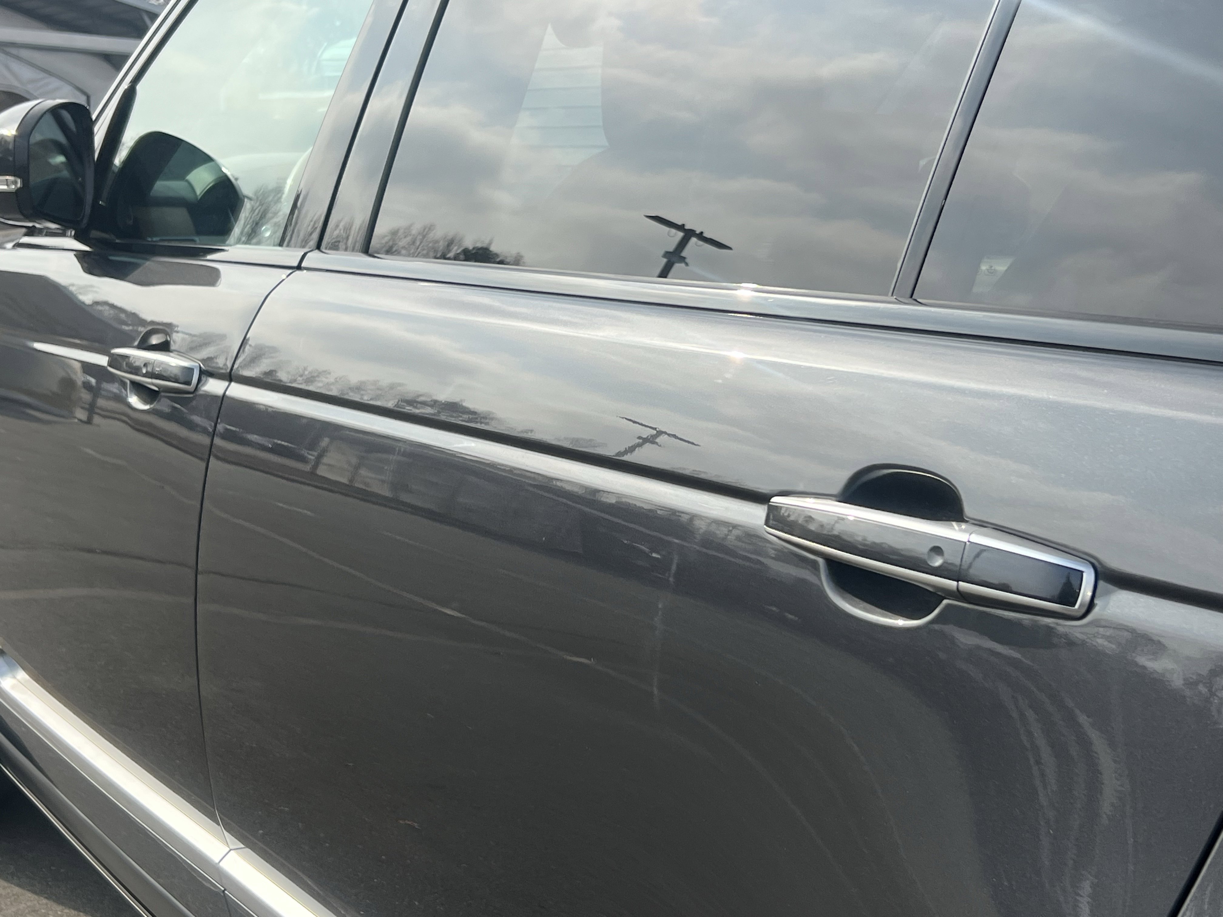 Used 2021 Land Rover Range Rover Long Wheelbase Autobiography image 31