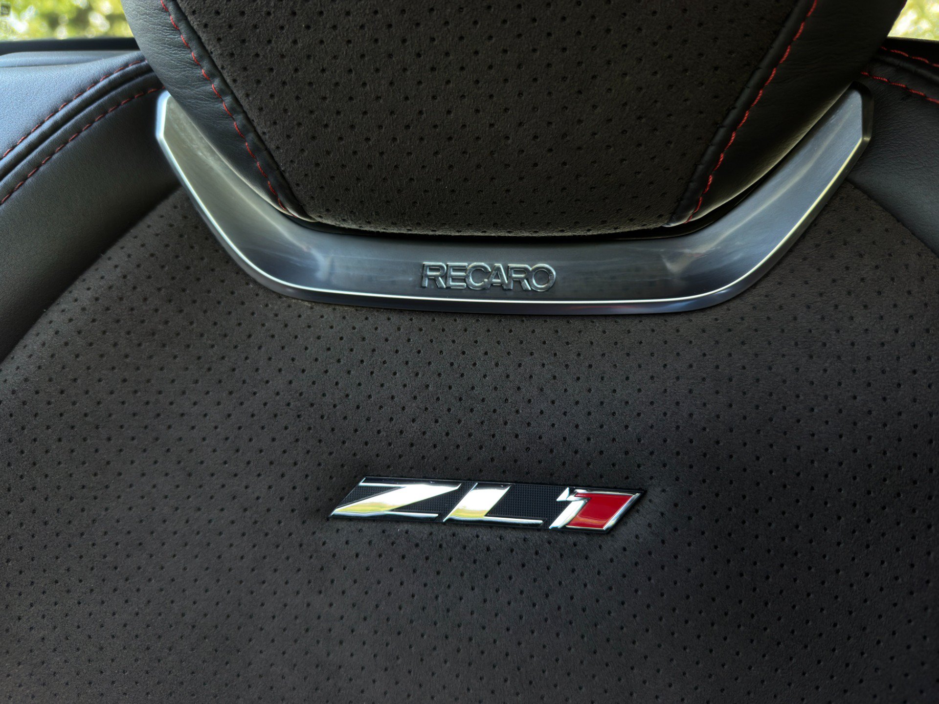 Used 2017 Chevrolet Camaro ZL1 RWD image 75