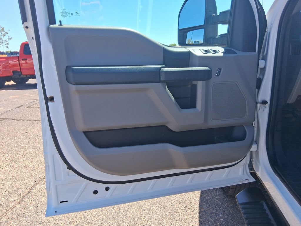 Used 2022 Ford F250 XL w/ Power Equipment Group AWD/4WD image 10
