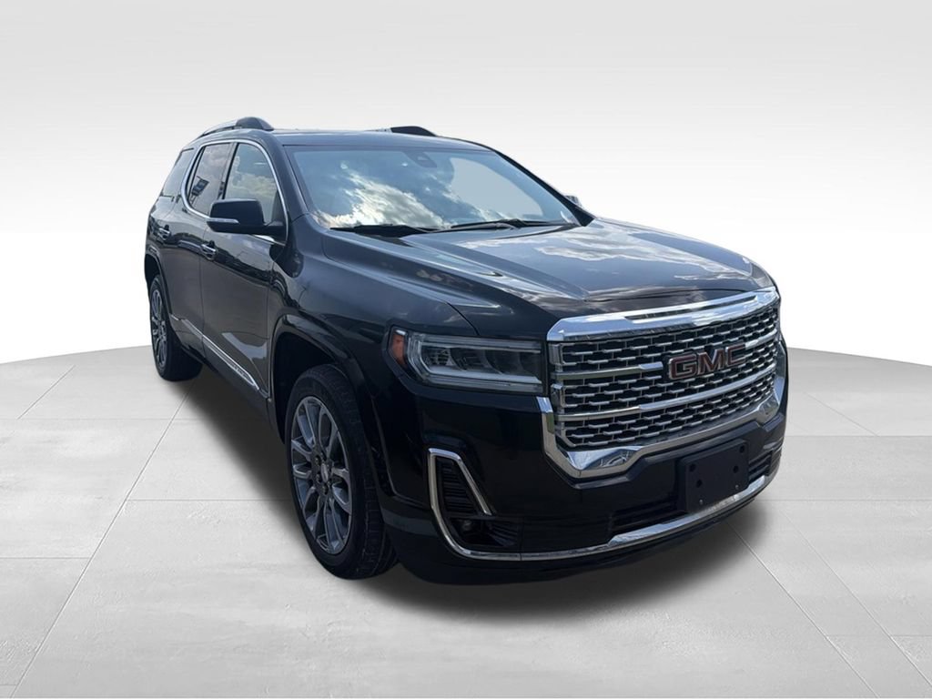 Used 2023 GMC Acadia Denali FWD image 3