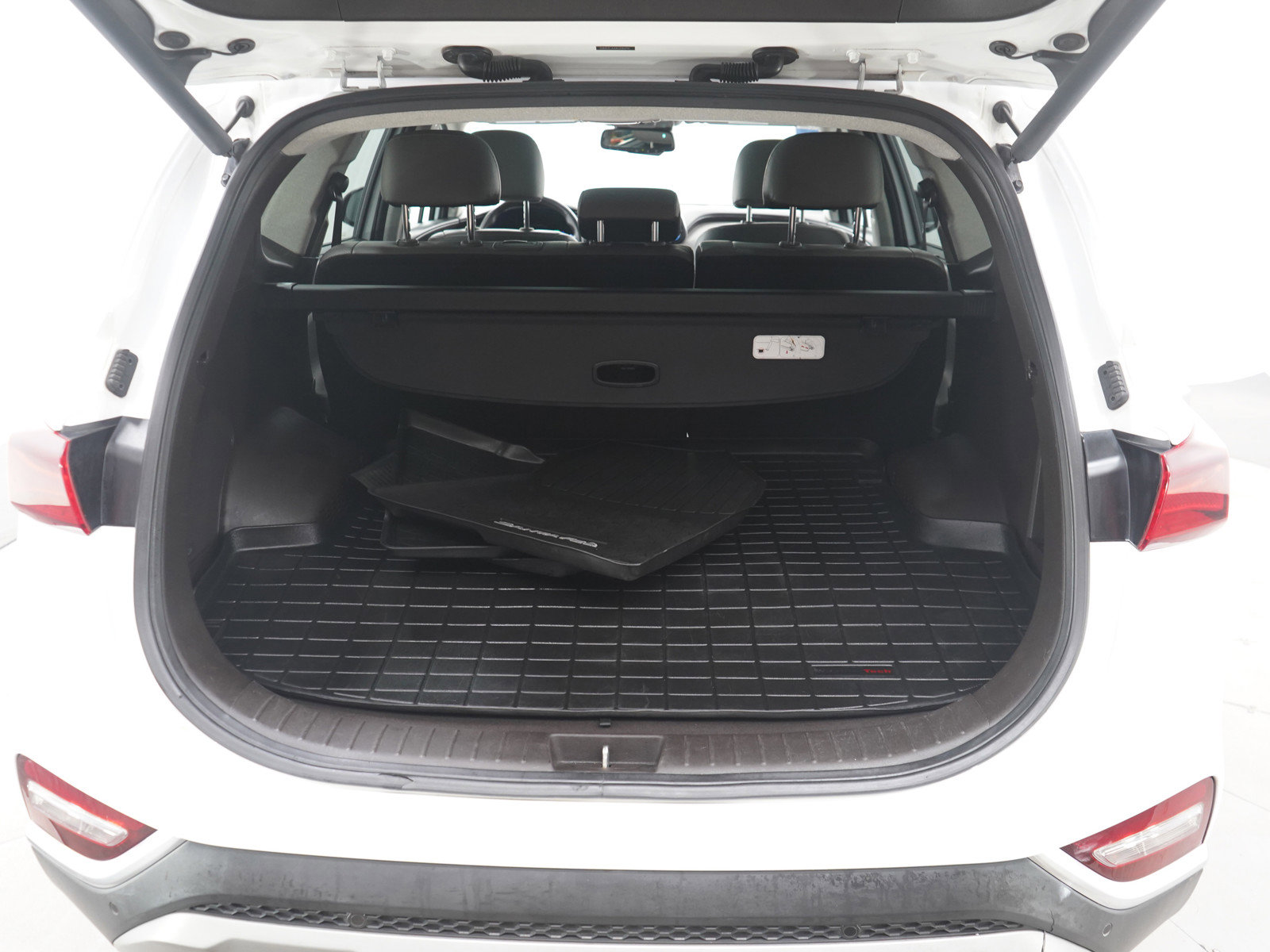 Used 2020 Hyundai Santa Fe SEL image 18