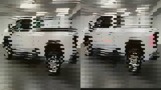 Certified 2024 GMC Sierra 2500 SLT w/ SLT Premium Package image 6