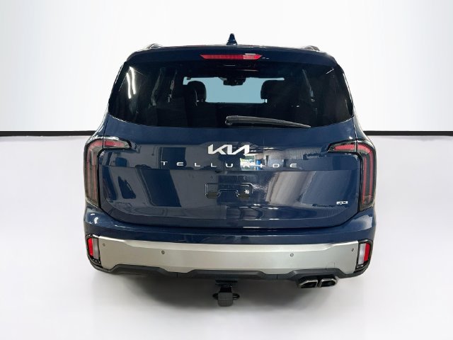 Certified 2024 Kia Telluride EX w/ EX Captain's Chair Package AWD/4WD image 6