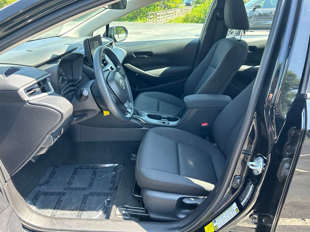 Certified 2024 Toyota Corolla LE FWD image 9