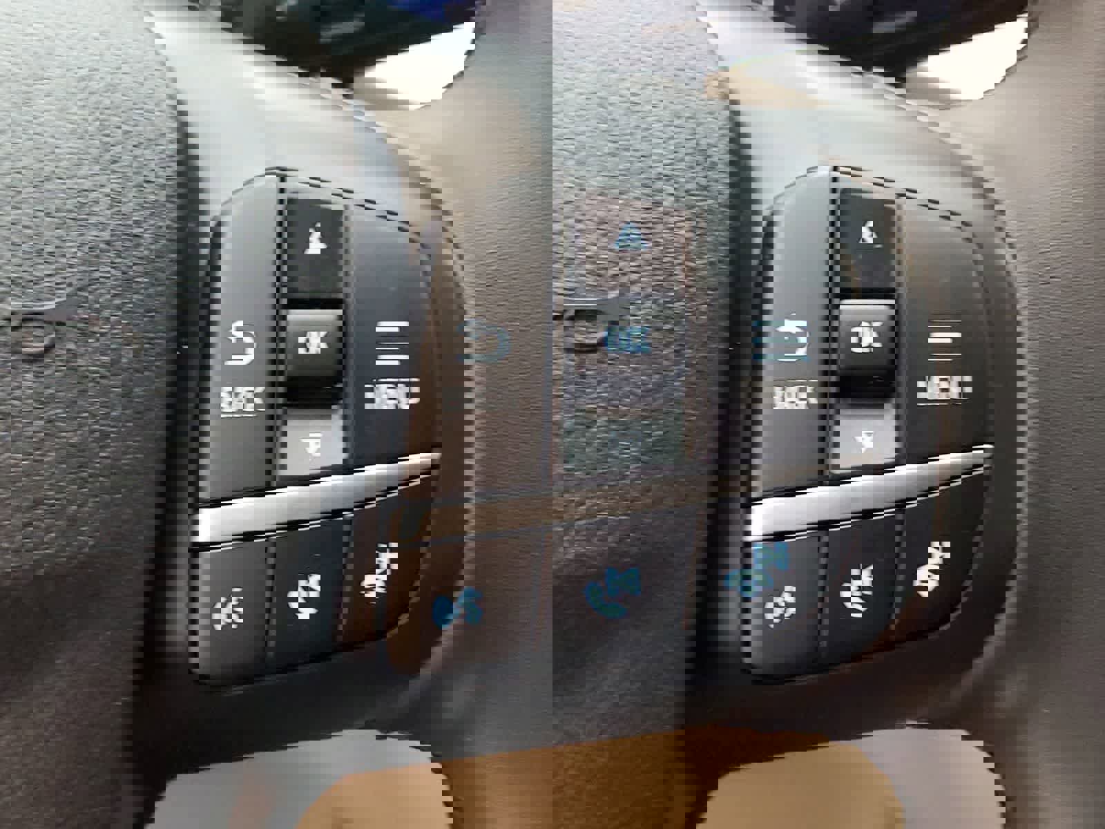 Used 2021 Ford Escape SE w/ Convenience Package image 11