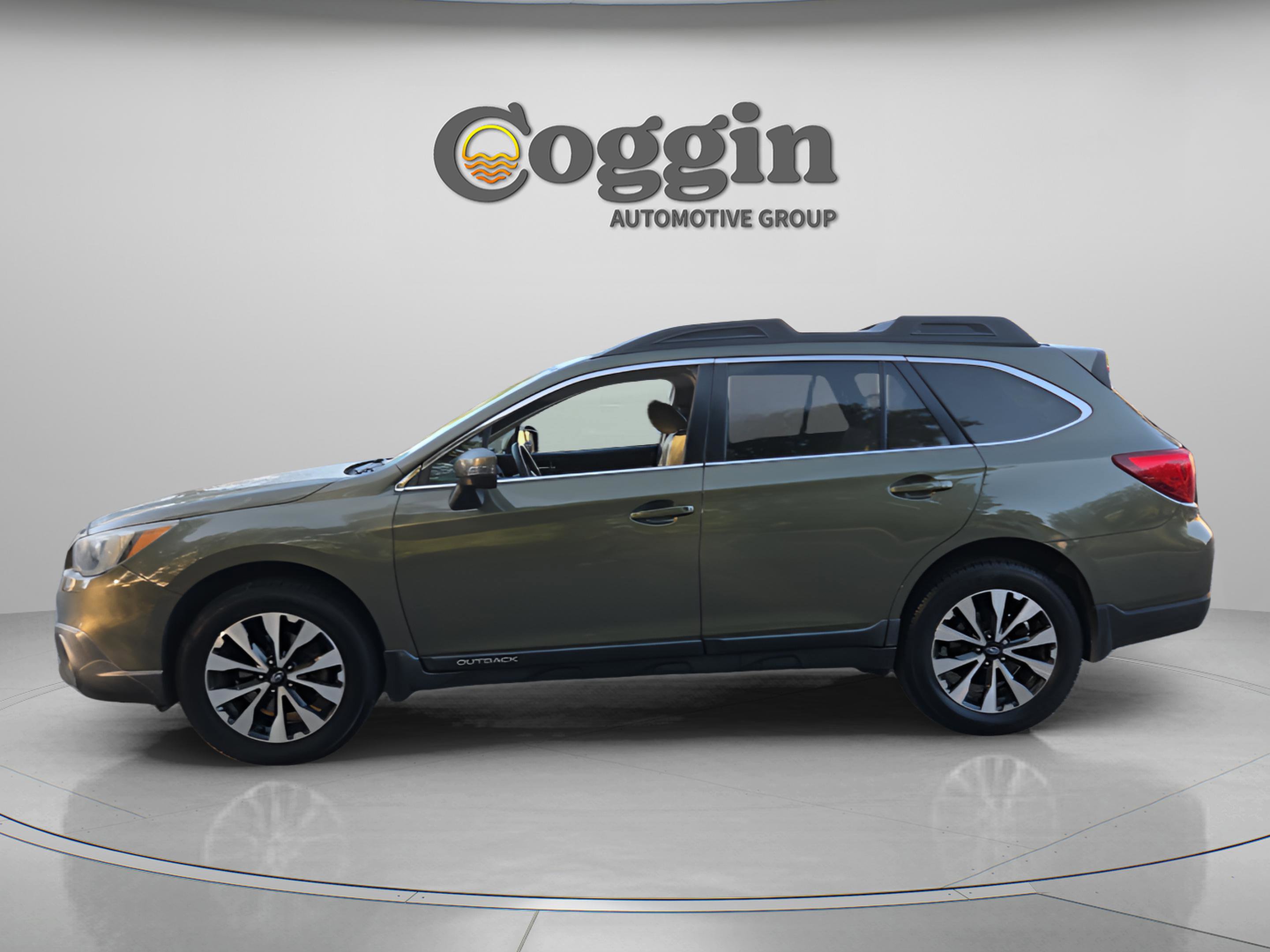 Used 2017 Subaru Outback 2.5i Limited image 2