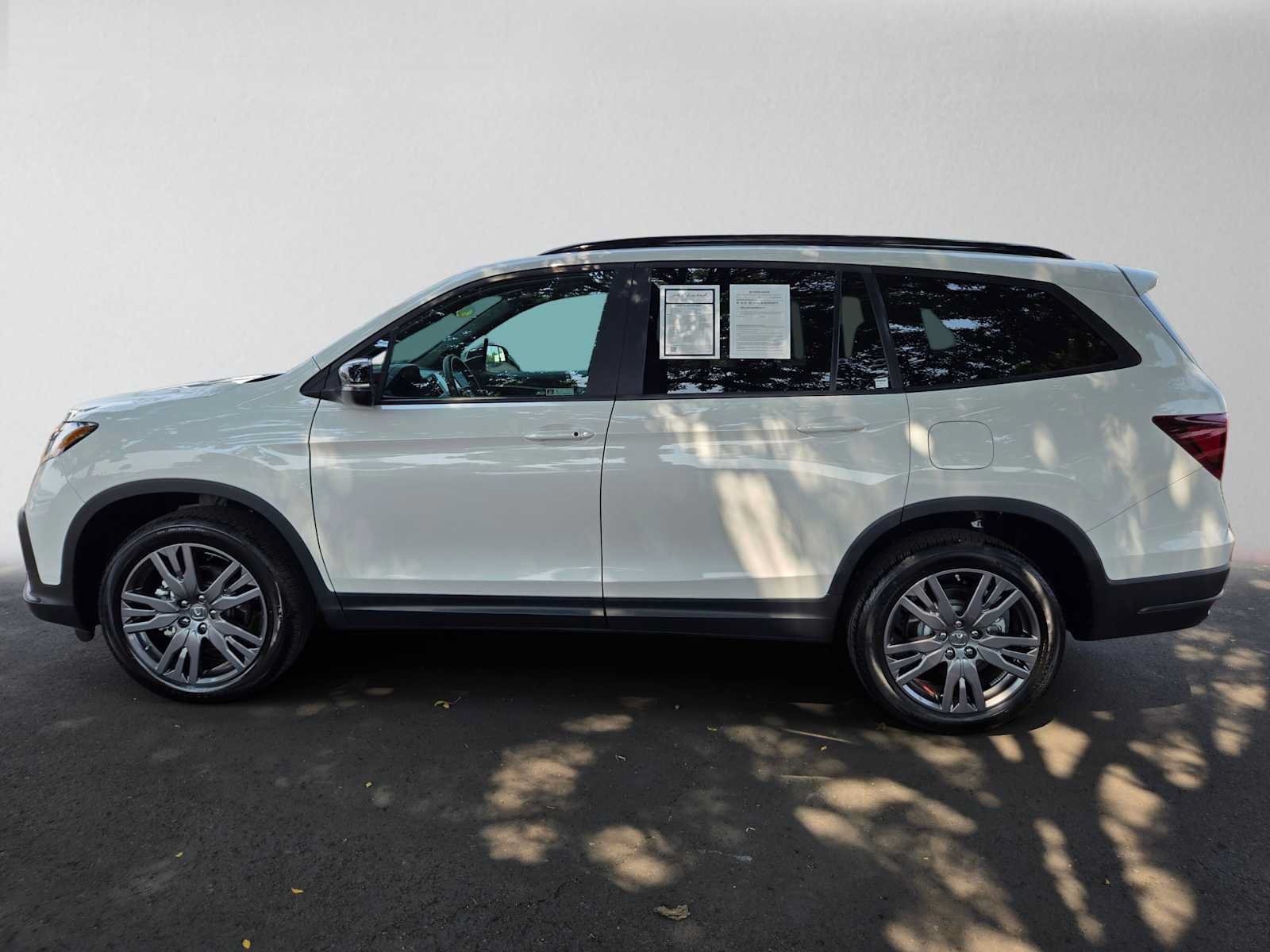 Used 2022 Honda Pilot Sport image 6