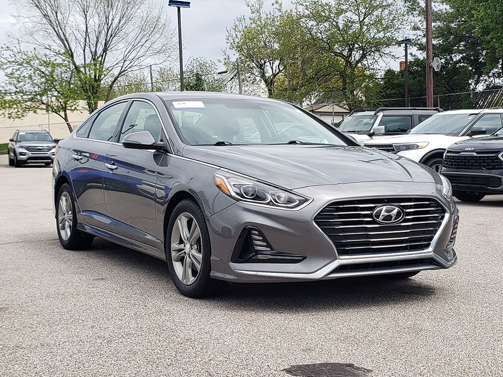 Used 2018 Hyundai Sonata Limited FWD image 3