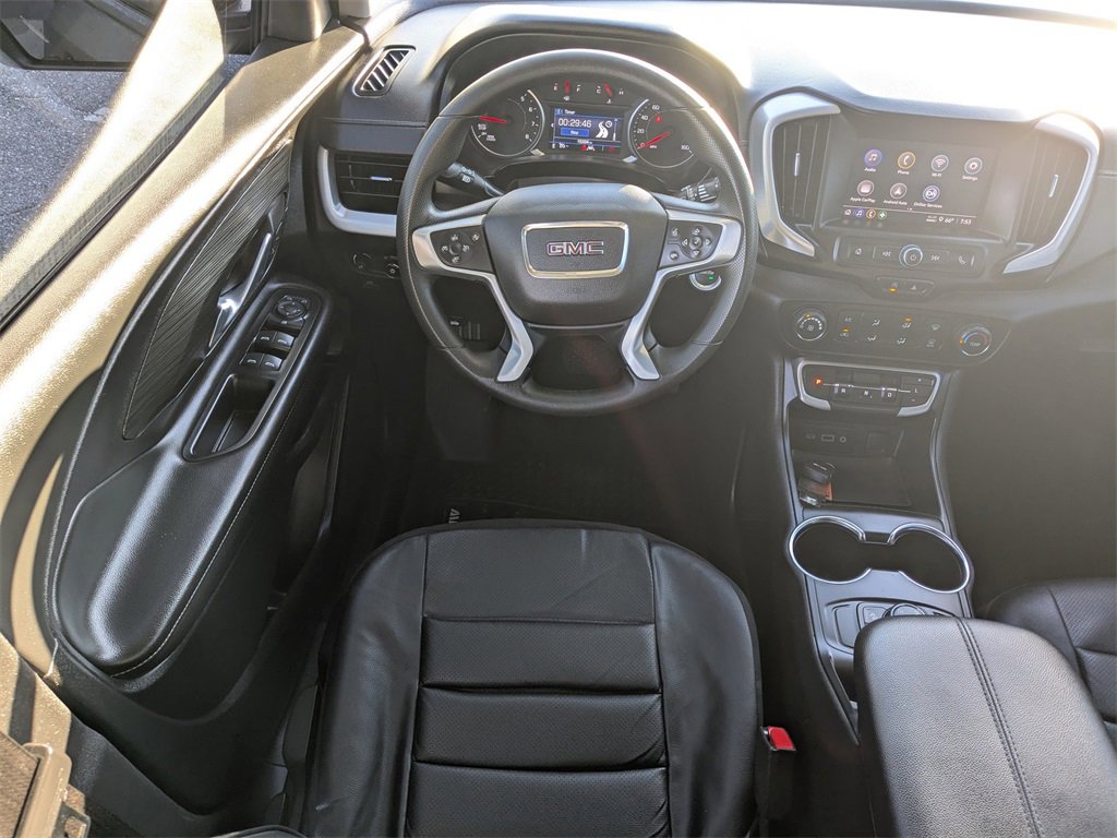 Used 2024 GMC Terrain SLE image 16