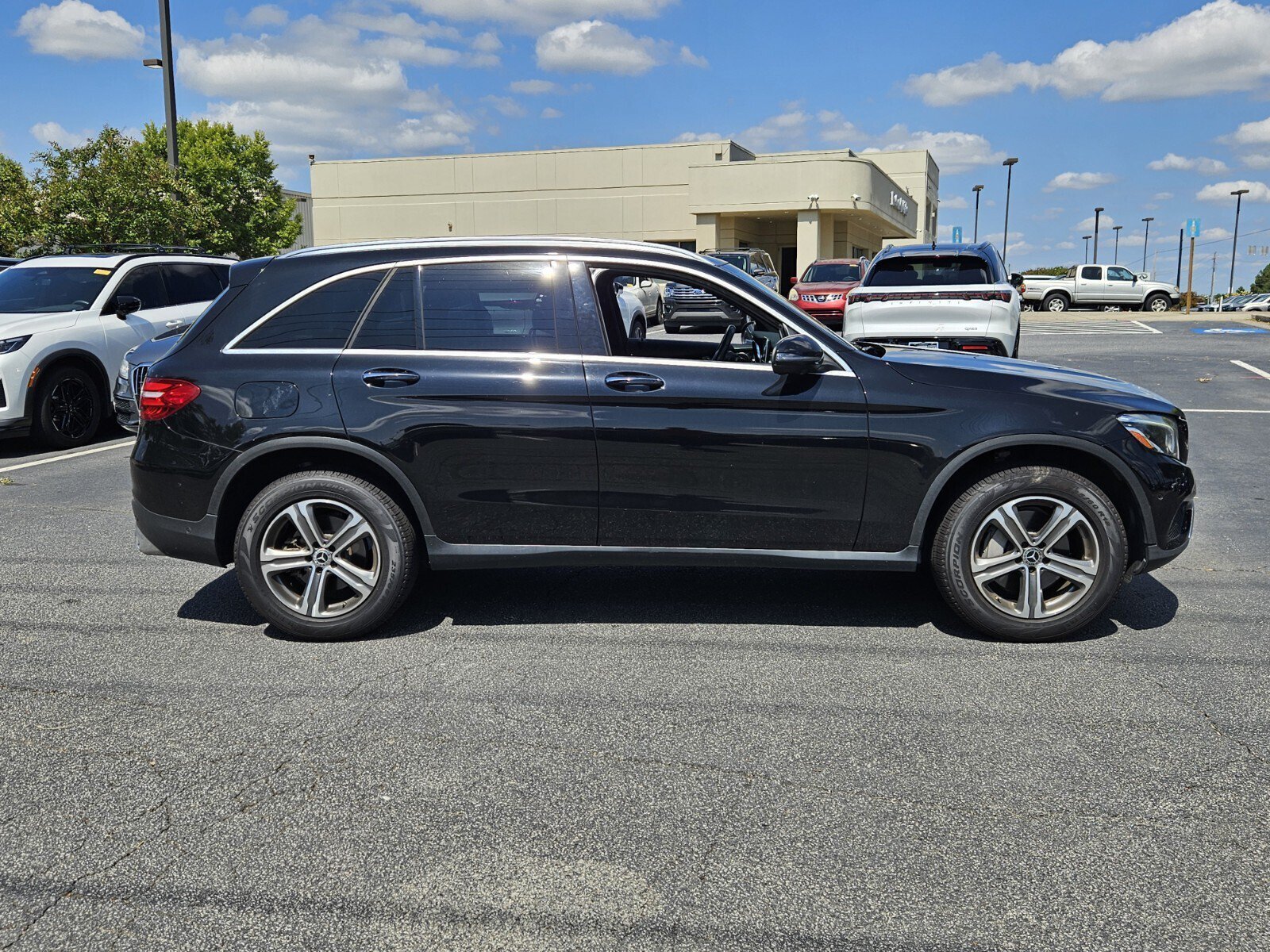 Used 2018 Mercedes-Benz GLC 300 image 5