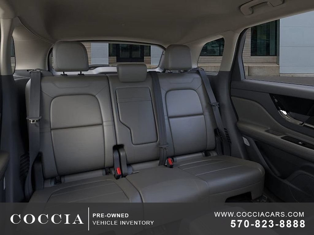 Used 2026 Lincoln Corsair Premiere AWD/4WD image 8