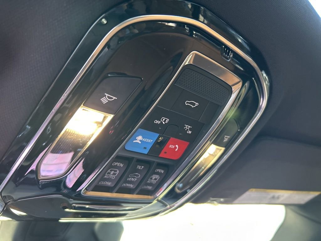 Used 2025 Jeep Grand Cherokee L Summit w/ Advanced Protech Group IV image 51