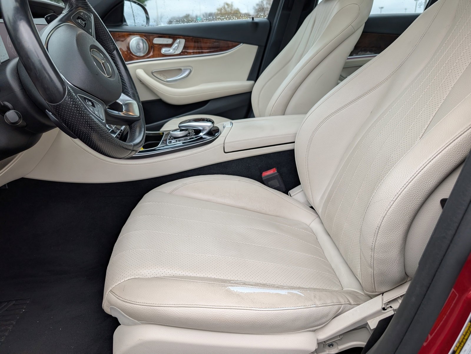 Used 2017 Mercedes-Benz E 300 image 7