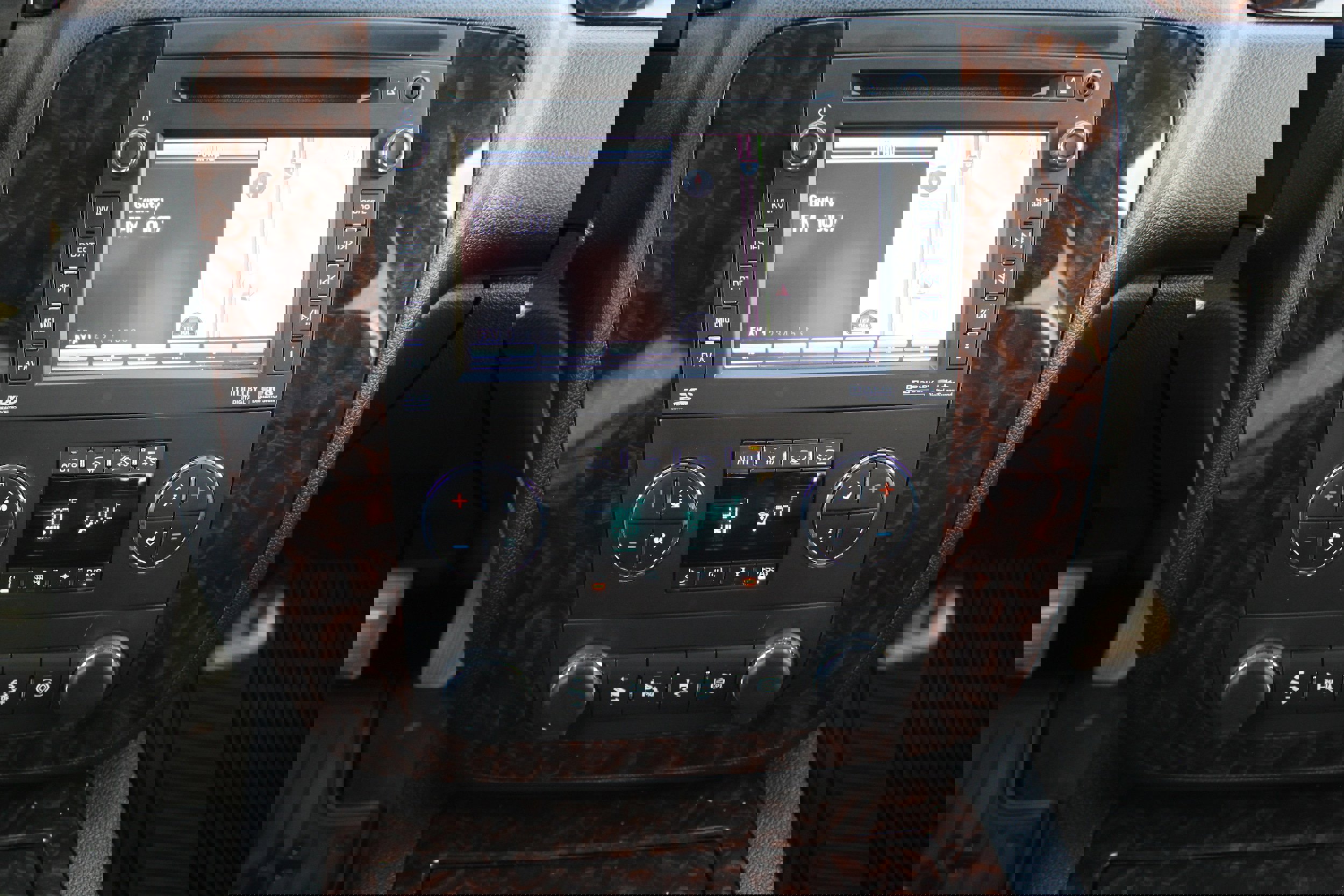 Used 2012 GMC Sierra 3500 Denali image 33