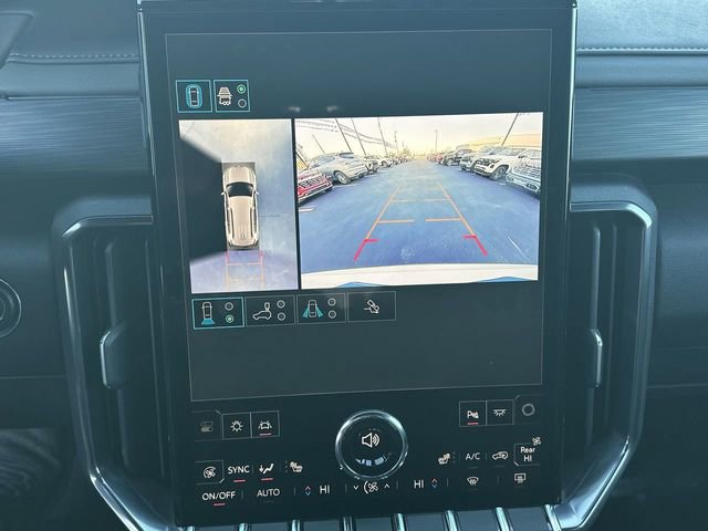 Used 2025 GMC Acadia AT4 w/ LPO, All-Weather Package image 15