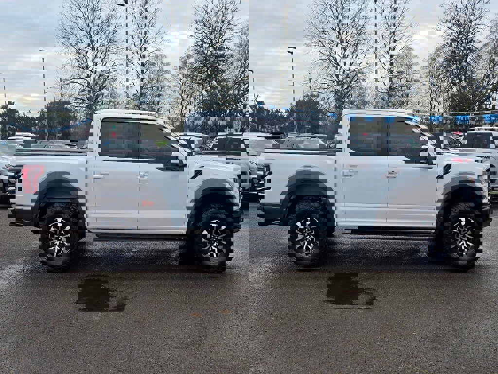 Used 2020 Ford F150 Raptor w/ Equipment Group 802A Luxury image 8