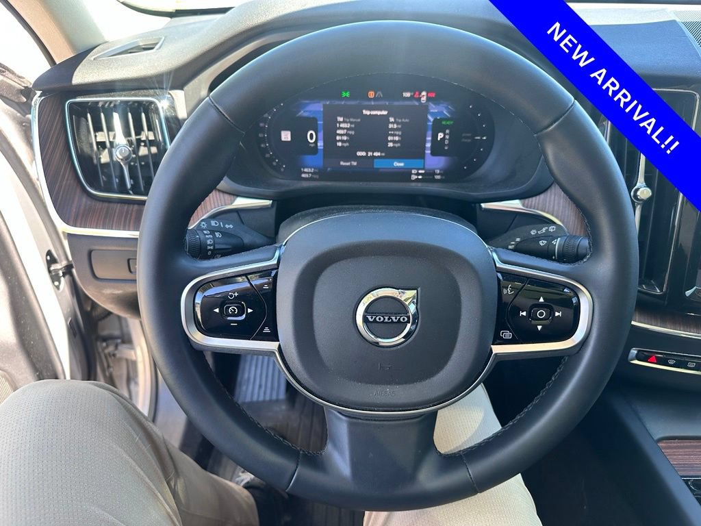 Used 2024 Volvo XC60 T8 Plus AWD/4WD image 17