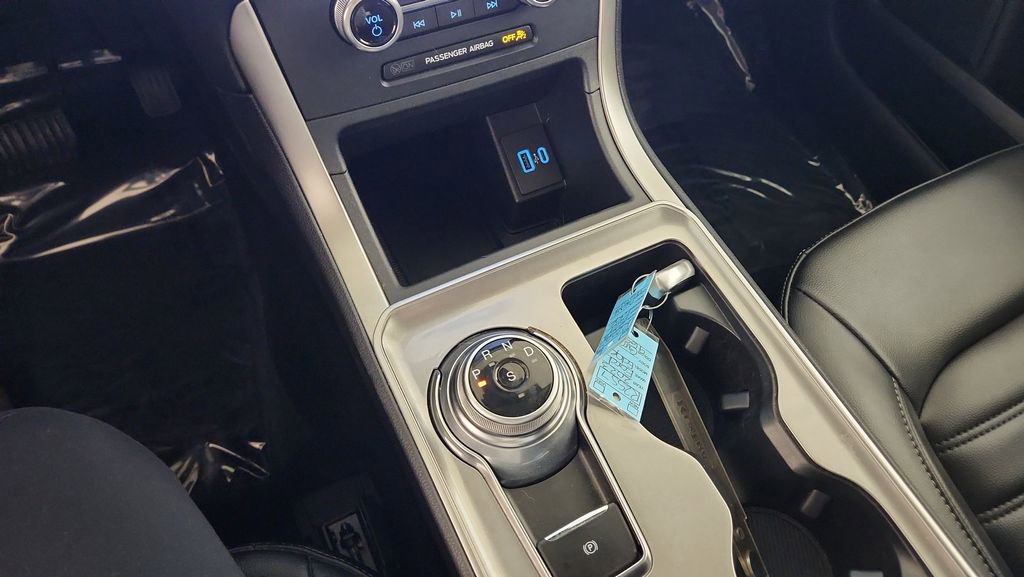 Used 2023 Ford Edge SEL w/ Convenience Package image 26