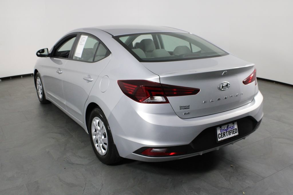 Used 2019 Hyundai Elantra SE image 3